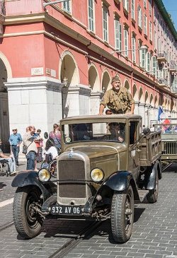 2015-nice-2808-59